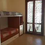Vittorio House Indipendente Con Giardino A Holiday home *