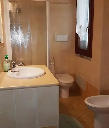 Vittorio House Indipendente Con Giardino A 度假居 *