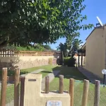 בית נופש Vittorio House Indipendente Con Giardino A *