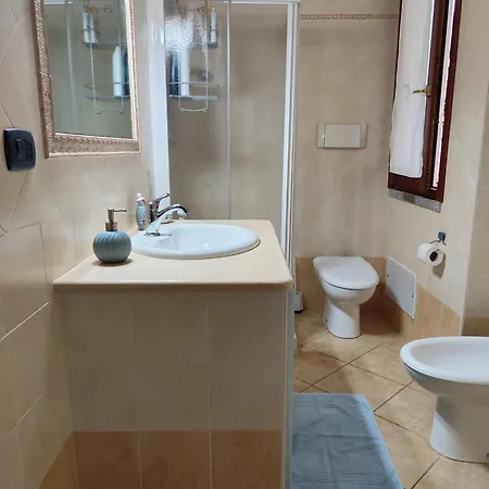 Vittorio House Indipendente Con Giardino A