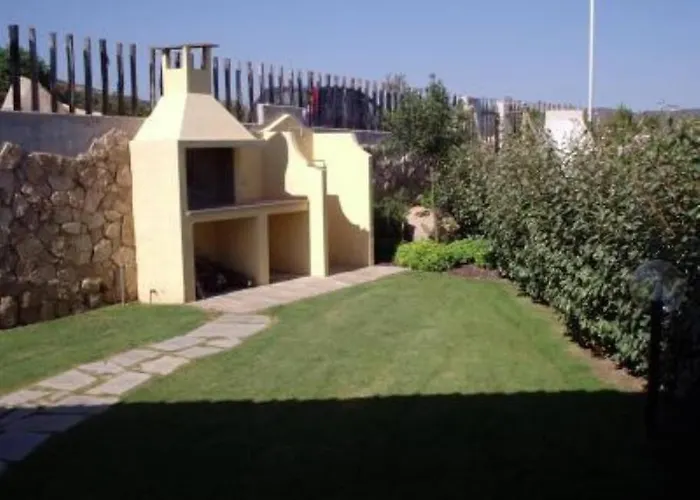 Vittorio House Indipendente Con Giardino A Сasa de vacaciones Villasimius