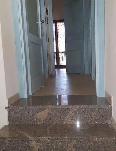 Vittorio House Indipendente Con Giardino A בית נופש *