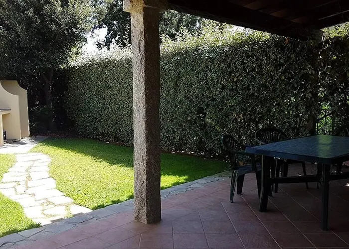Vittorio House Indipendente Con Giardino A Villasimius