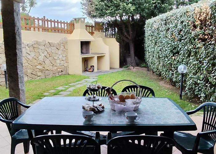 Vittorio House Indipendente Con Giardino A *