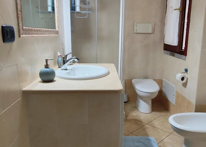 Vittorio House Indipendente Con Giardino A